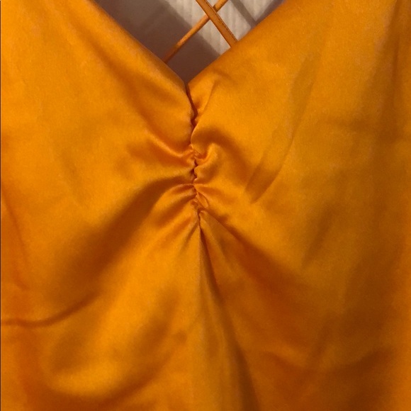 NWT Orange tie back crop tank - Picture 2 of 5